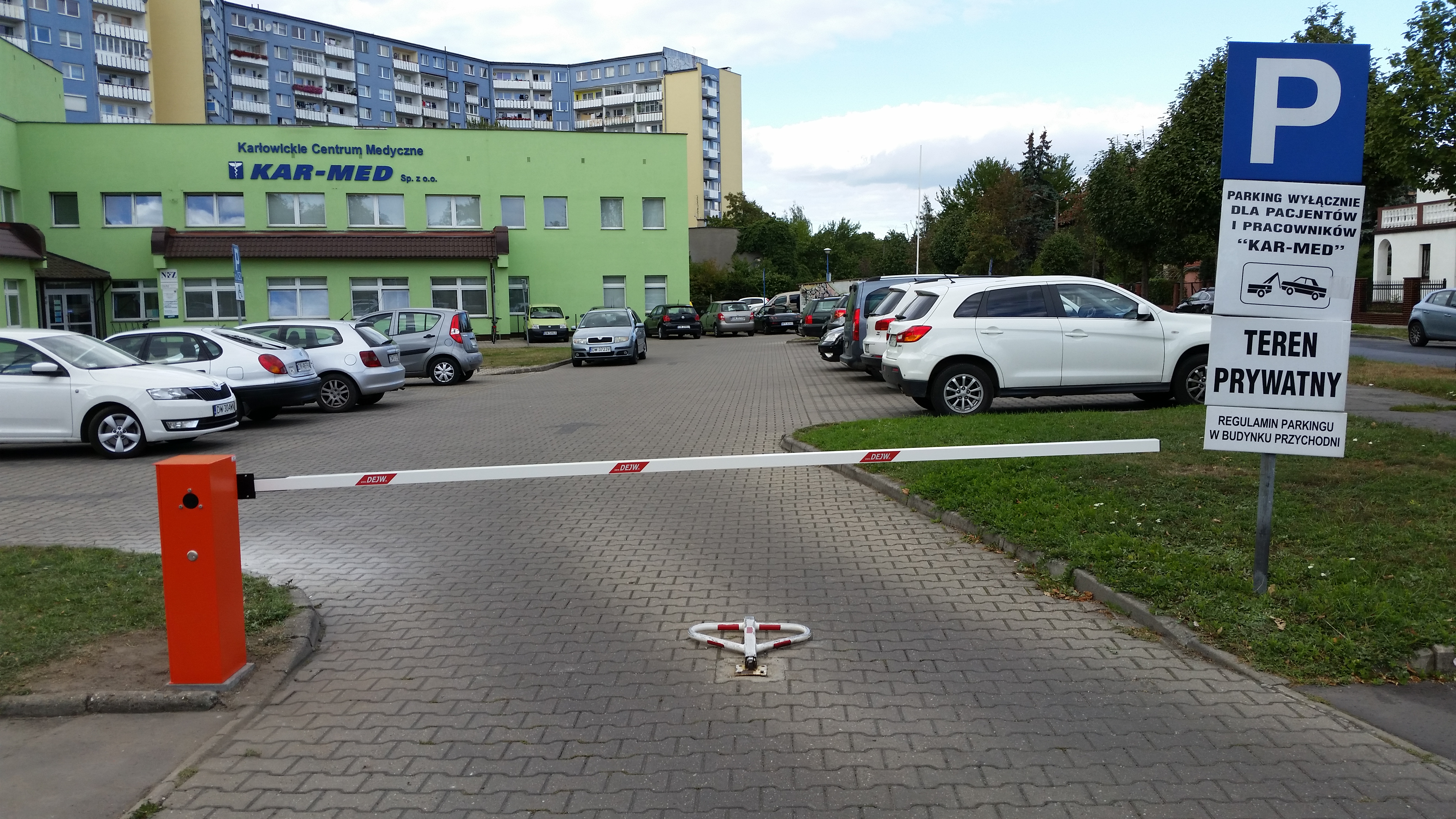 Szlaban ręczny, szlaban półautomatyczny